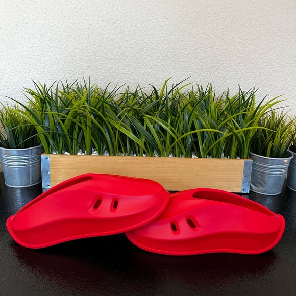 FCTRY Lab Knight Runner Red 3D Printed - Picture 9 of 10